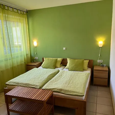 Apartment Reis - Feine Weine 
